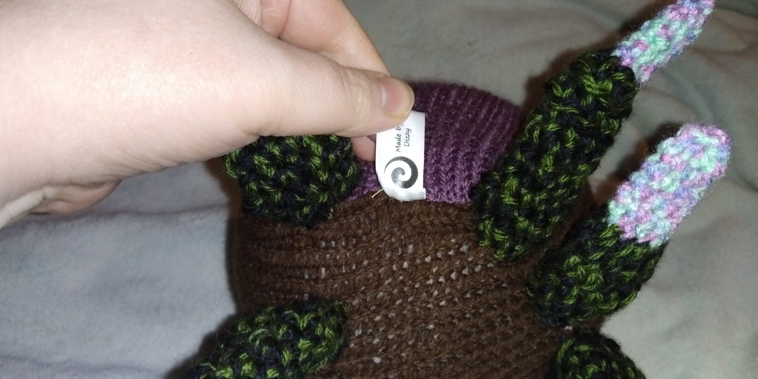 Tomichai the Purple and Brown with Black Green Rainbow Feelers Octopus - Image 5